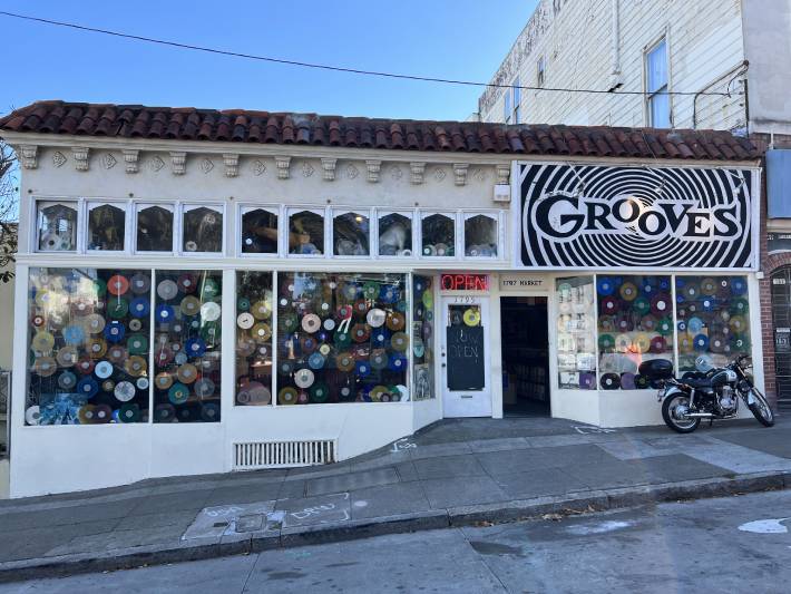 Grooves Vinyl